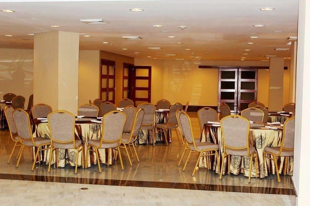Torres De Alba Hotel & Suites Panamá Exteriér fotografie