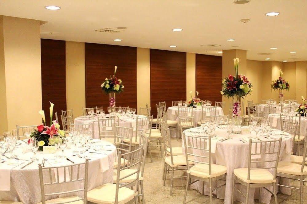 Torres De Alba Hotel & Suites Panamá Exteriér fotografie